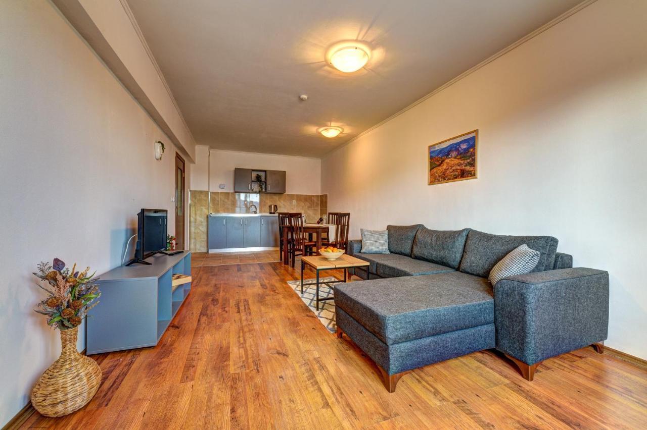 סמוליאן Aparthotel Silver Hills Free Parking מראה חיצוני תמונה